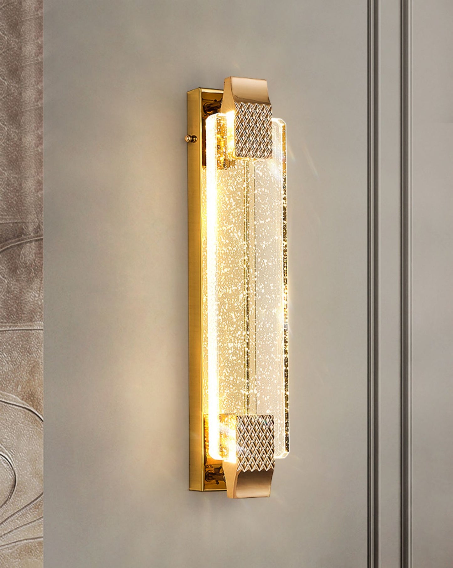 Modern LED Wall Sconce Light – Bedroom & Living Room Décor